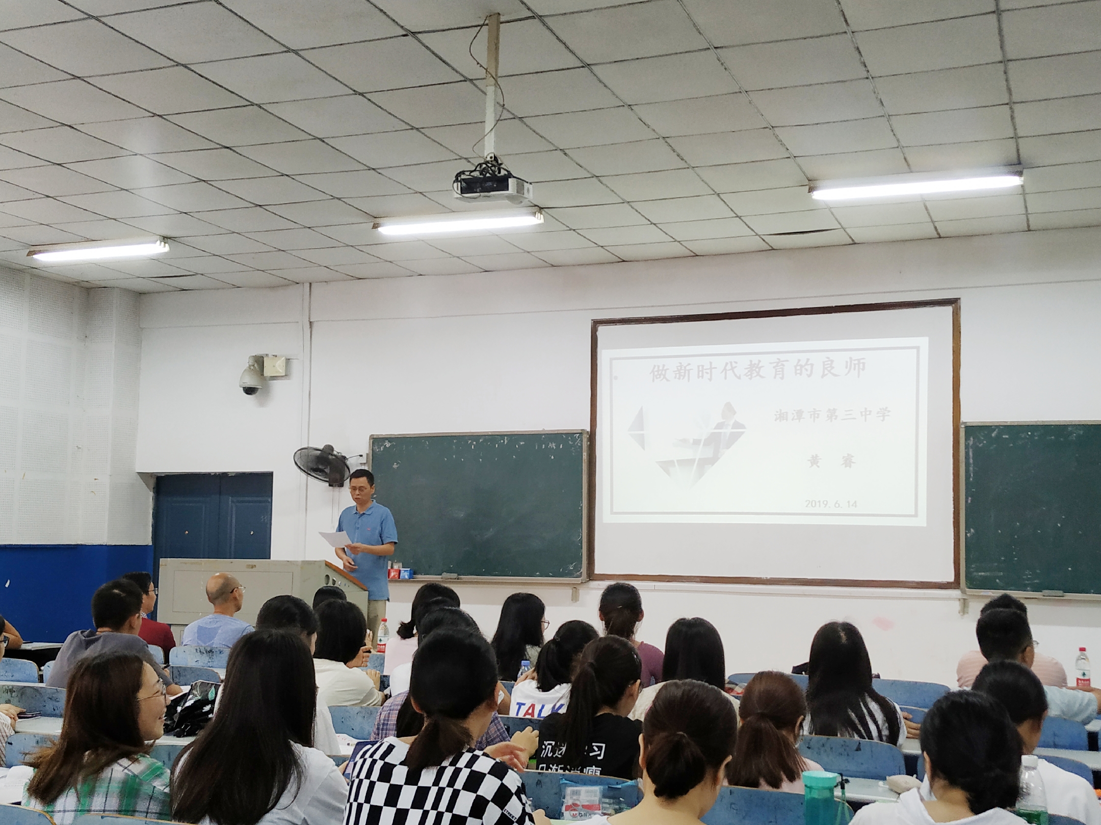 6700ee6e98e045f0911db3deedc2fcf3.jpg 6700ee6e98e045f0911db3deedc2fcf3.jpg