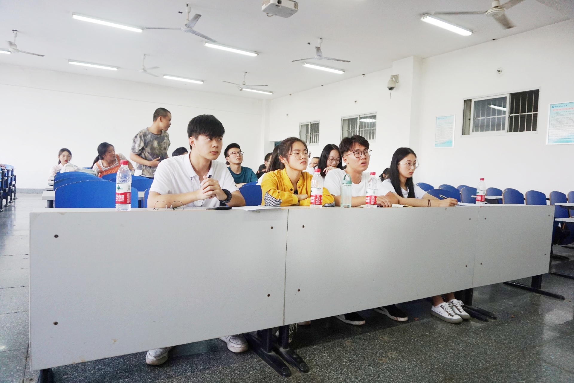 18cc4d75a91b404a87754a318b516c15.jpg 18cc4d75a91b404a87754a318b516c15.jpg