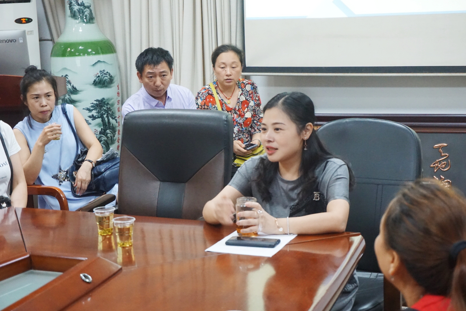 0b22fca077c249a6a7115ded658e21e1.jpg 0b22fca077c249a6a7115ded658e21e1.jpg