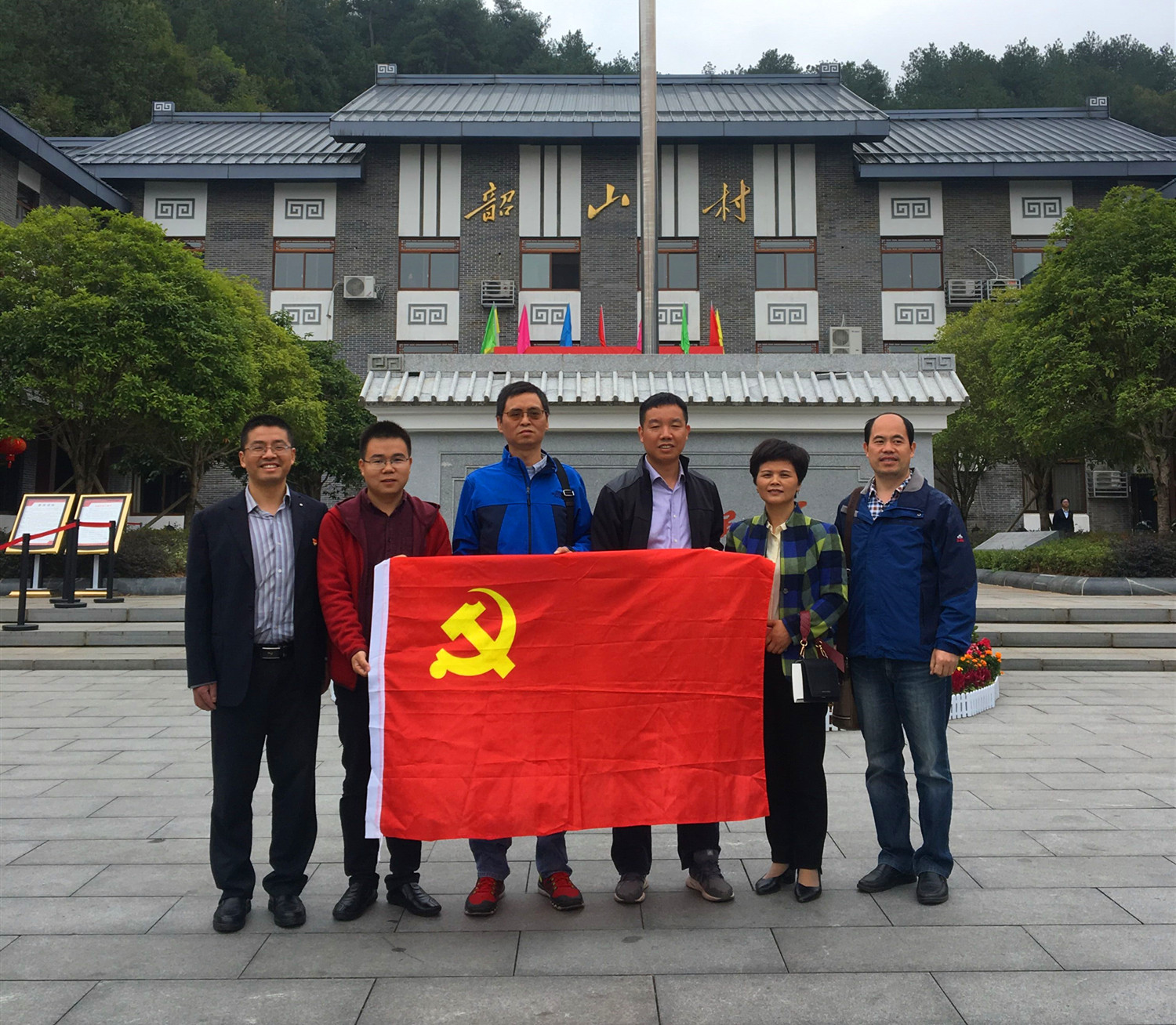 15b78fab8387433c8db85e0d9f2710ad.jpg 15b78fab8387433c8db85e0d9f2710ad.jpg