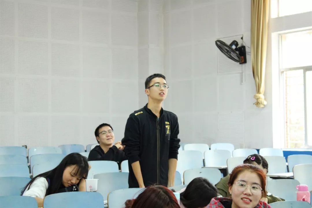 11ebabc942a5437ab98d79e88a554bdf.jpg 11ebabc942a5437ab98d79e88a554bdf.jpg