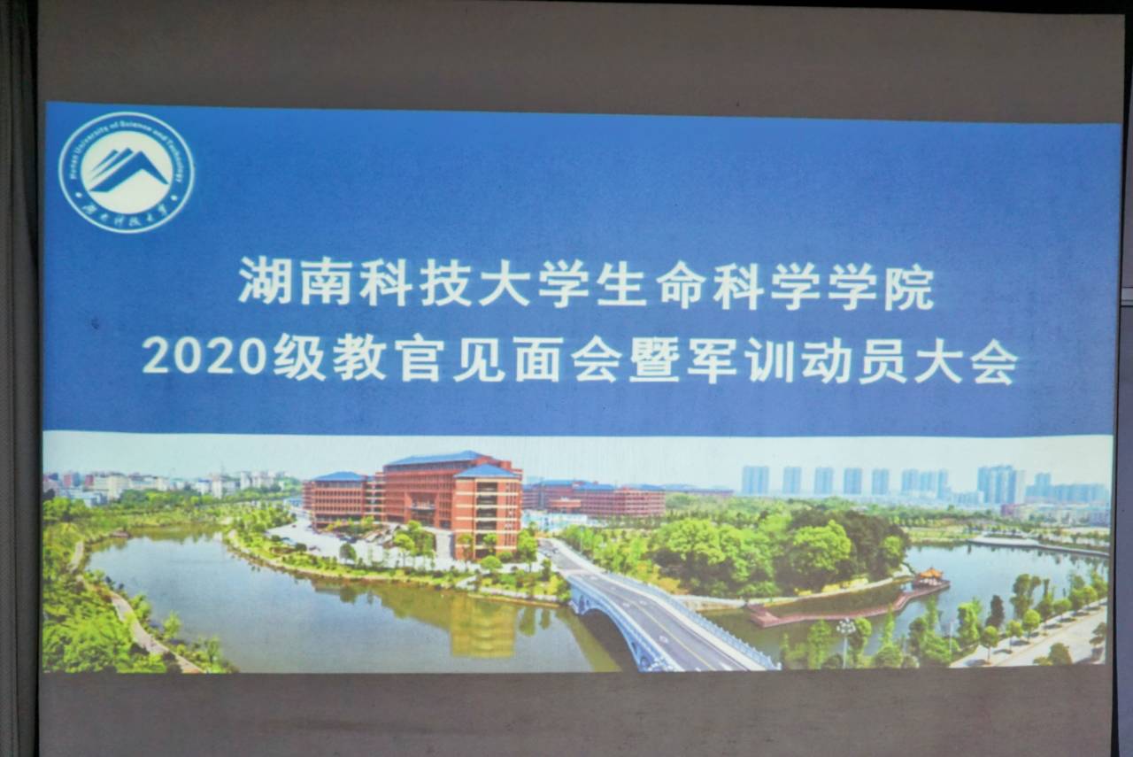 b4ad58ee9fa84e5e9c989fb015d34913.jpg b4ad58ee9fa84e5e9c989fb015d34913.jpg