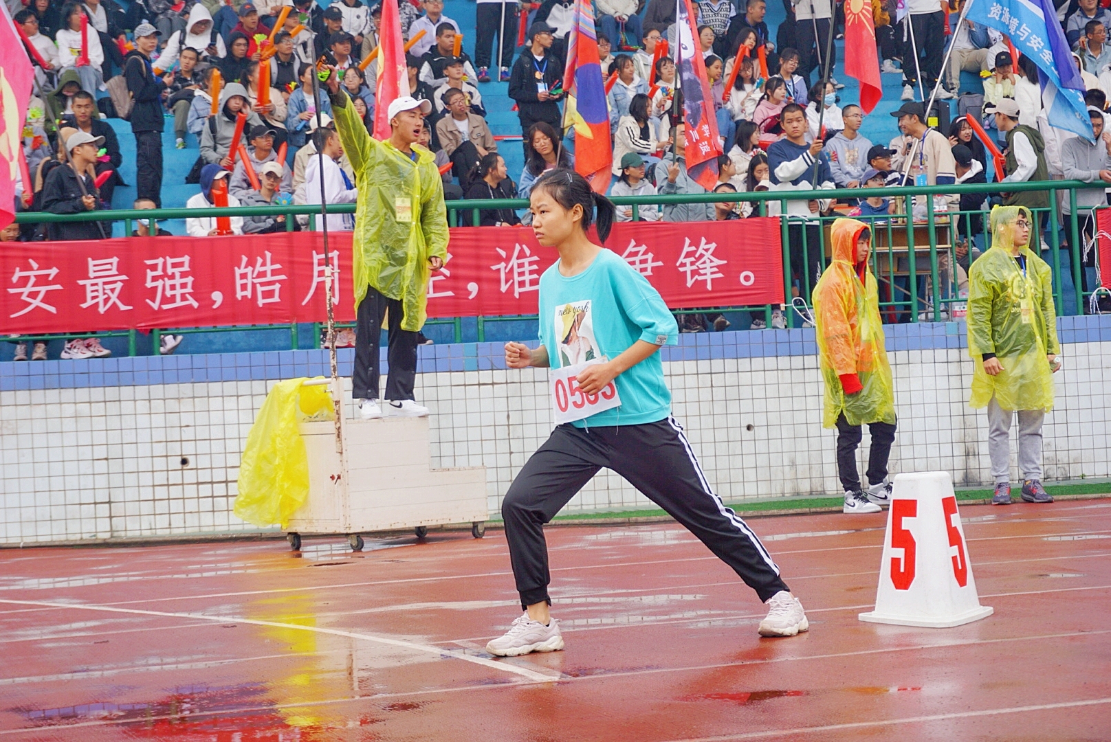 d2fc4f8e5f784b41b936caeefca9c9a2.jpg 87A88FC1E30A5AF658DE004E1E070109.jpg