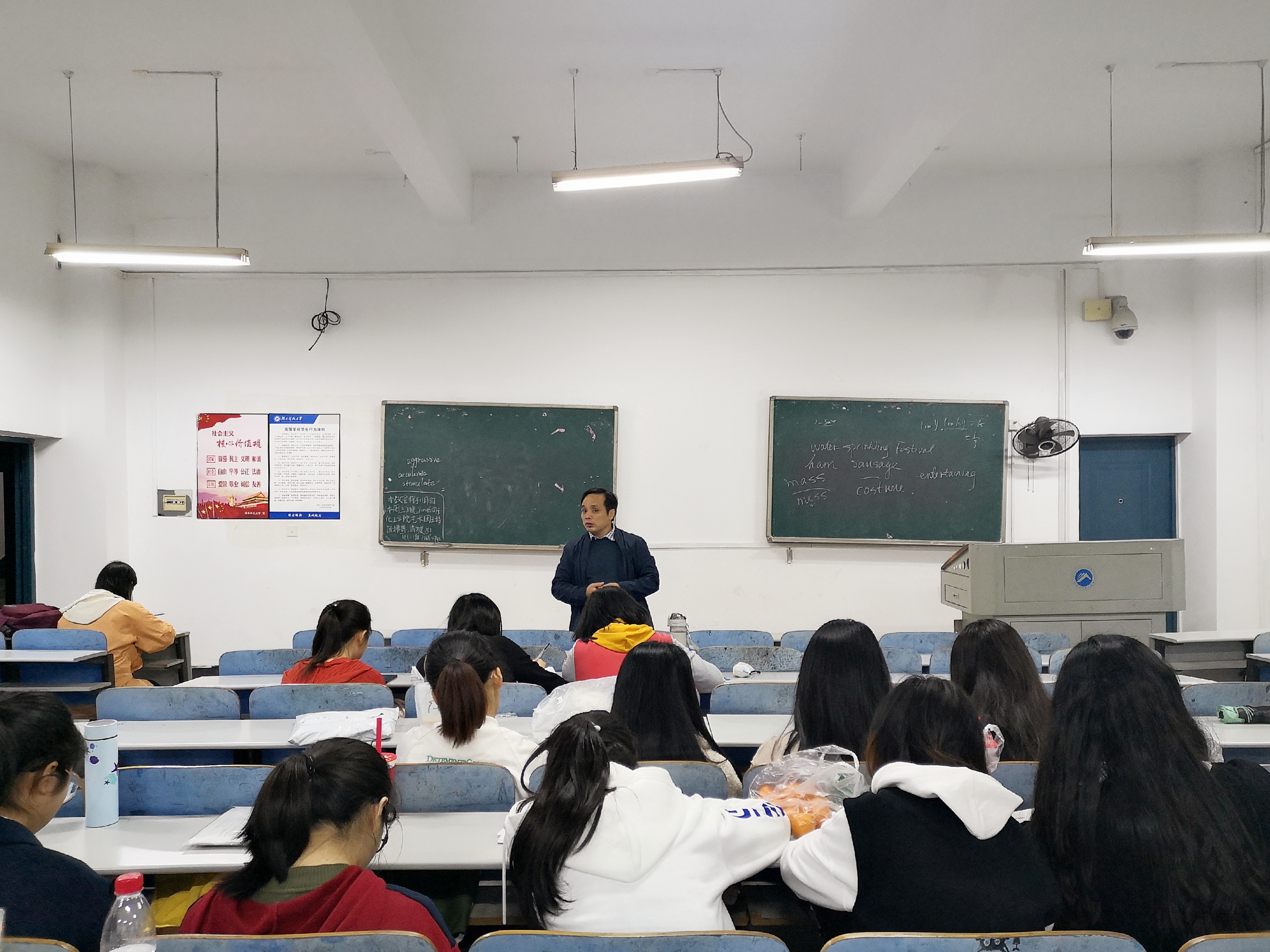 80854e15cfcd4a2fa633b414fff415d5.jpg BFAAB649395B745D317C42B359FDD908.jpg