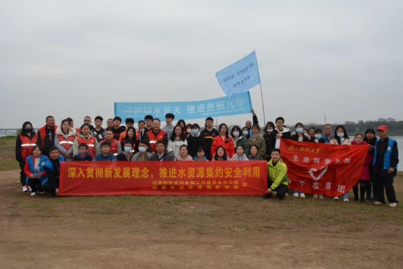 100104d983b54f8b8025d4a65d67048e.png 100104d983b54f8b8025d4a65d67048e.png