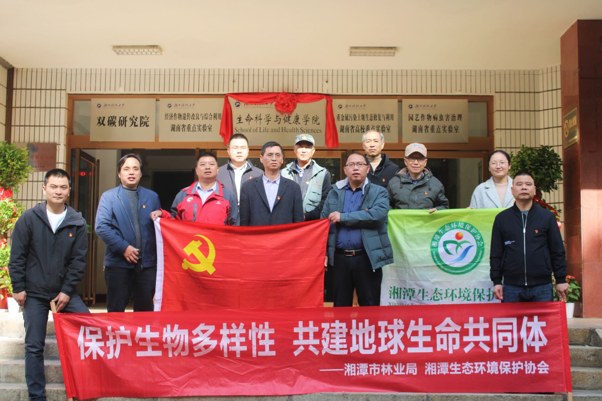 1b176ee33608459682af3b8f405ad6cd.jpg 1b176ee33608459682af3b8f405ad6cd.jpg