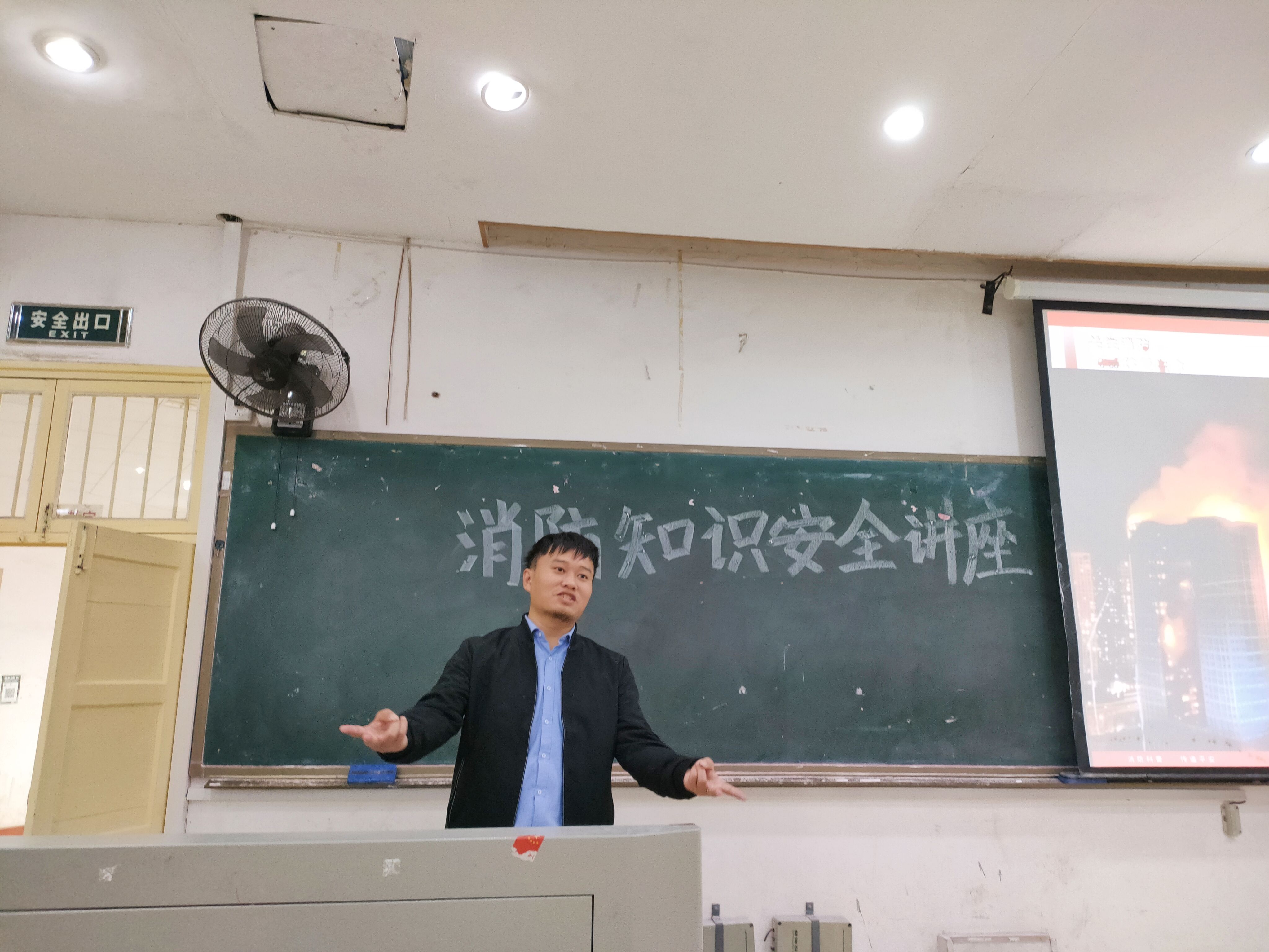 d0b3b009a0aa4be0bbe4f244b75bd993.jpg d0b3b009a0aa4be0bbe4f244b75bd993.jpg