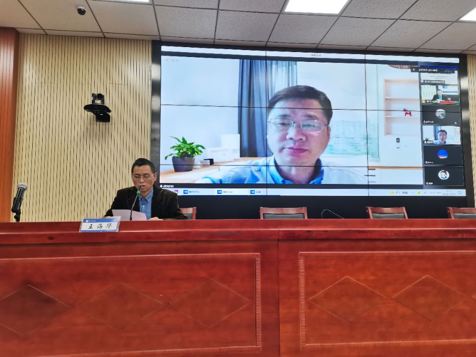 0b348e8e7c024b49b3d3792a094135de.jpg 0b348e8e7c024b49b3d3792a094135de.jpg