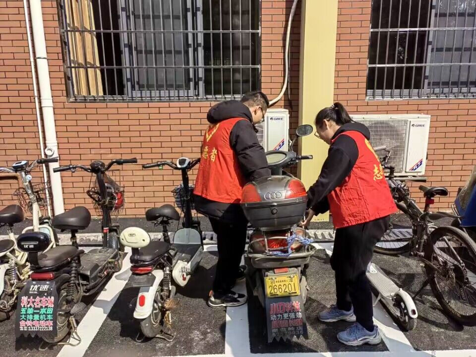 2fab5ded20fd4fc2b5fac81f587e9e37.jpg 2fab5ded20fd4fc2b5fac81f587e9e37.jpg