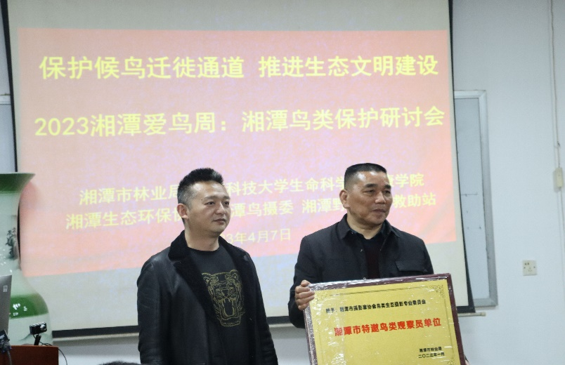 52b4ab48167a4cdab3c234e3740977f3.png 52b4ab48167a4cdab3c234e3740977f3.png