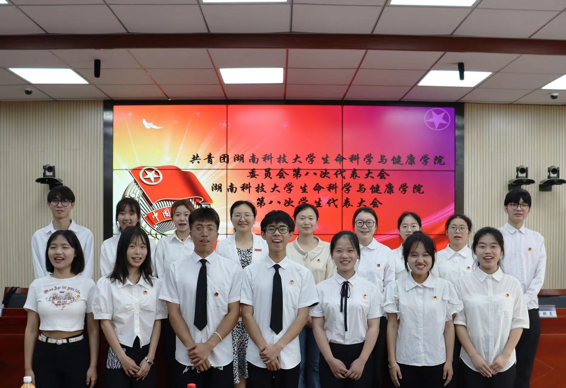 e78b0f5e54204357824642dba67f4f7f.jpg e78b0f5e54204357824642dba67f4f7f.jpg