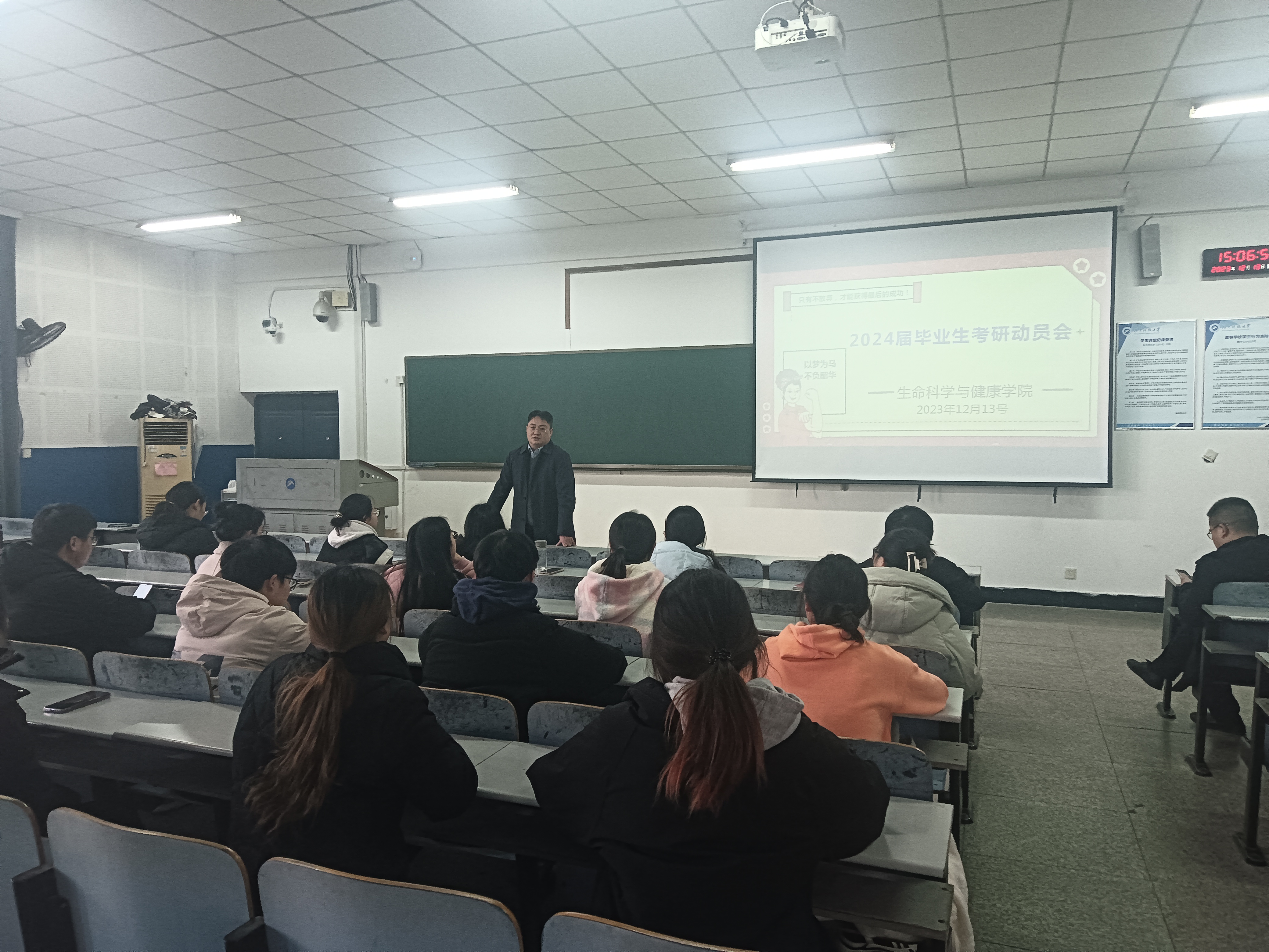 6b0c6d70f3e64359adca01ed889af700.jpg 6b0c6d70f3e64359adca01ed889af700.jpg