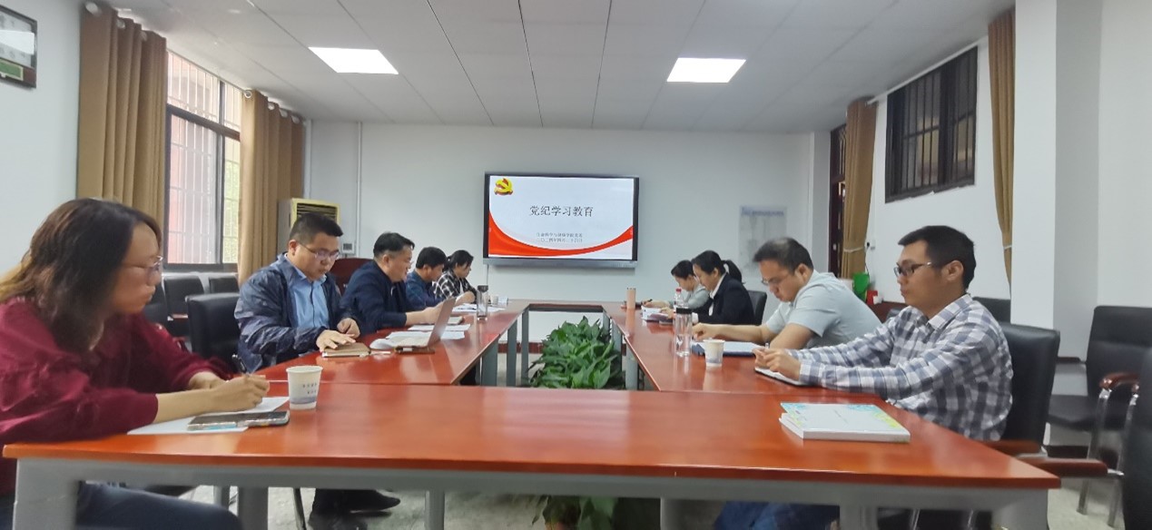 d4eda36cbf164852951ffa620aa59fb9.jpg d4eda36cbf164852951ffa620aa59fb9.jpg