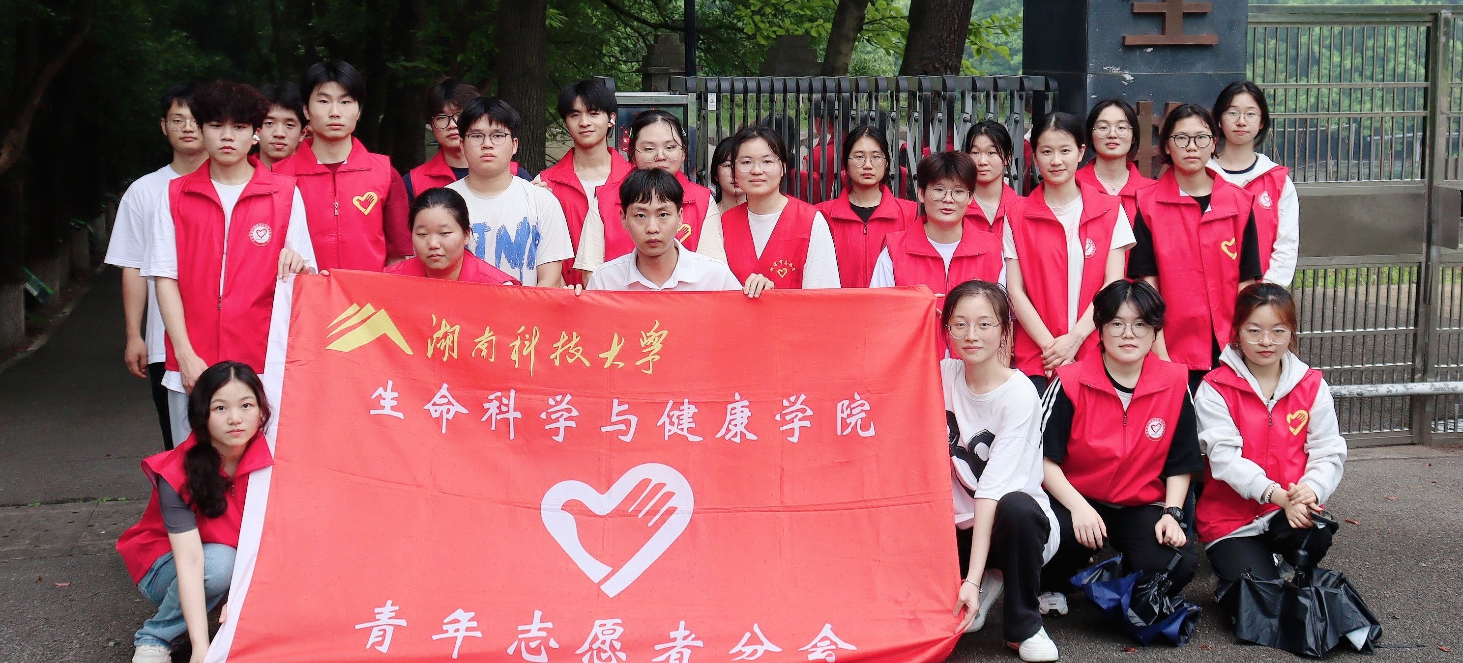 1ca6feb8963b4fea946639f6718f2de4.jpg 1ca6feb8963b4fea946639f6718f2de4.jpg