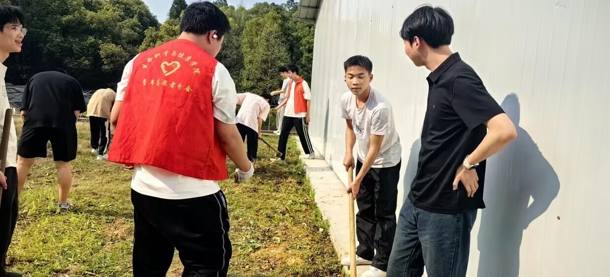 854e2245a1a04125b13331f6bd43e826.jpg 854e2245a1a04125b13331f6bd43e826.jpg